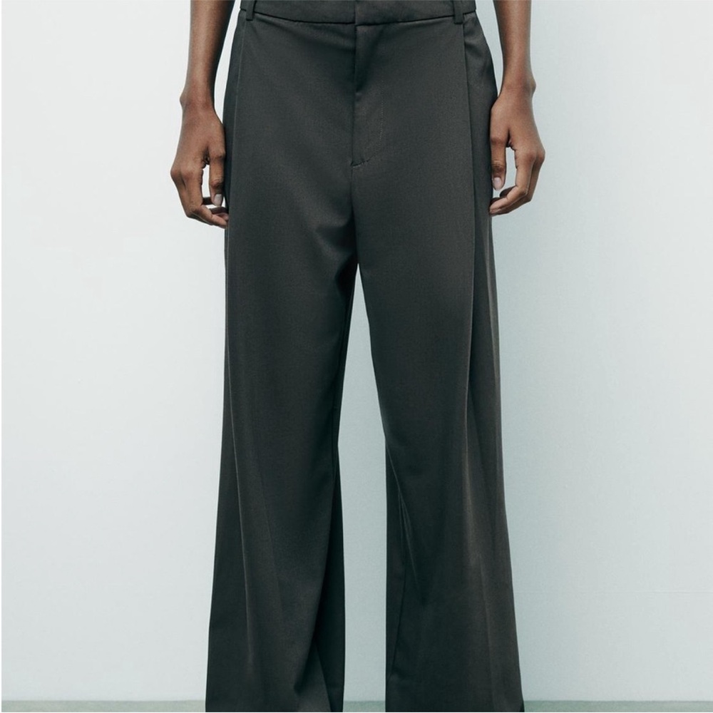 Zara Women's Dark Grey Wide-Leg Trousers